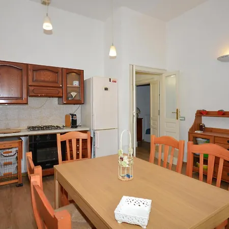 3 Bedroom In Siracusa